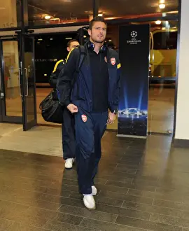 Arsenal V Olympiacos 2012-13 Prints: Arsenal FC vs Olympiacos FC: Olivier Giroud Pre-Match, UEFA Champions League 2012-13