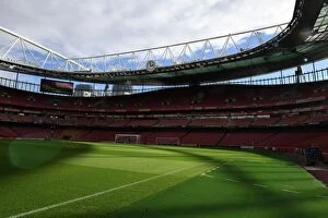 Images Dated 20th October 2022: Arsenal FC vs PSV Eindhoven: Europa League Showdown at Emirates Stadium