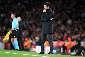 Arsenal v PSV Eindhoven 2023-24 Collection: Arsenal FC vs PSV Eindhoven: Mikel Arteta Leads the Gunners in Champions League Clash, 2023-24