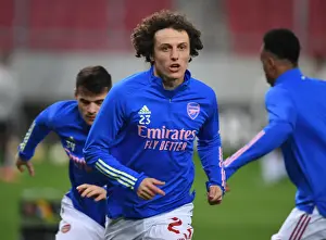 Arsenal FC vs SL Benfica: David Luiz's Pre-Match Warm-Up at Europa League Round of 32 in Piraeus