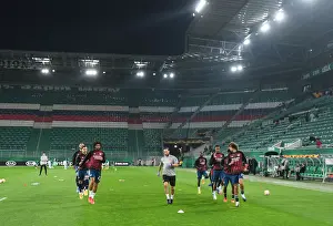 Arsenal FC Warm-Up Ahead of Rapid Wien Clash in Europa League