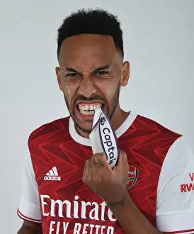 Arsenal First Team 2020-21: Aubameyang at Arsenal Photocall