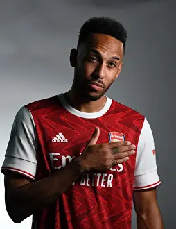 Arsenal First Team 2020-21: Pierre-Emerick Aubameyang's Media Photoshoot