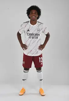 Arsenal First Team 2020-21: Willian at Arsenal Photocall