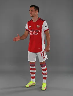 Arsenal First Team 2021-22: Cedric in Training Mode