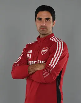 Arsenal Photocall 2021-22 Prints: Arsenal First Team 2021-22: Mikel Arteta at Training Camp