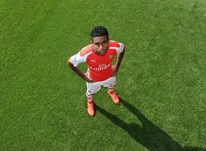 Arsenal Photocall 2014/15 Collection: Arsenal First Team: Introducing Gedion Zelalem at Emirates Stadium (2014)