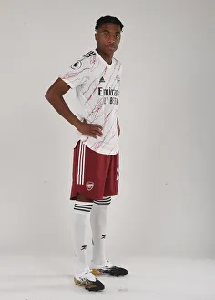 Arsenal First Team: Joe Willock at 2020-21 Photocall