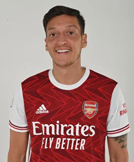 Arsenal First Team: Mesut Ozil at 2020-21 Photocall