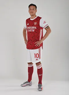 Arsenal First Team: Mesut Ozil at Training, 2020-21 Season