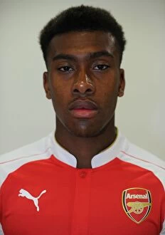 Images Dated 28th July 2015: Arsenal First Team Photocall