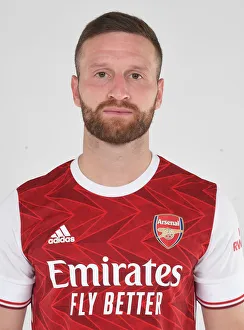 Arsenal First Team: Shkodran Mustafi in Training, 2020-21 Season