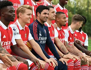 Images Dated 4th October 2022: Arsenal First Team Squad 2022-23: Mikel Arteta Leading the Charge