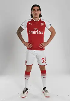 Arsenal Football Club 2017-18: Hector Bellerin's Portrait