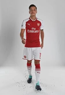 Arsenal 1st team Photocall 2017-18 Collection: Arsenal Football Club 2017-18 Team: Mesut Ozil's Photoshoot at Emirates Stadium