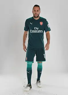 Arsenal 1st Team Photocall 2017-18 Prints: Arsenal Football Club 2017-18 Team: David Ospina at Team Photocall