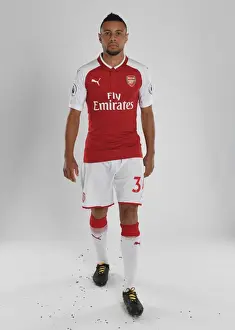 Arsenal 1st Team Photocall 2017-18 Prints: Arsenal Football Club: 2017-18 Team Photocall - Francis Coquelin