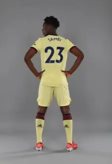 Arsenal Football Club: 2021-22 First Team Training - Sambi in Action