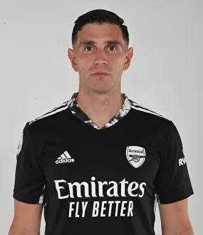 Arsenal Football Club: Emiliano Martinez in Training, 2020-21 Season
