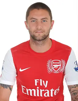 1st Team Player Image Prints: Arsenal Football Club: Henri Lansbury at Emirates Stadium