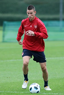 Koscielny Laurent Prints: Arsenal Football Club: Laurent Koscielny at Training, Pre-Season 2010-11