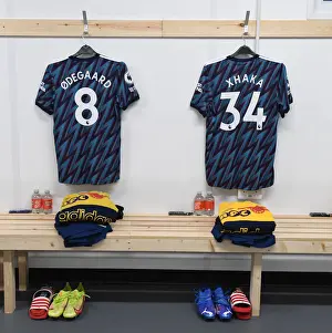 Leeds United V Arsenal 2021-22 Prints: Arsenal Football Club: Pre-Match Preparation - Leeds United vs Arsenal (Premier League)