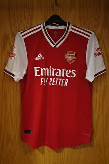 Arsenal v Olympic Lyonnais 2019-20 Collection: Arsenal Football Club: Preparing for Battle in the Emirates Cup 2019