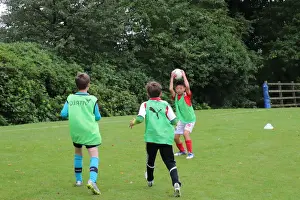 Arsenal Football Club: Train at the Arsenal Soccer School Residential Camp 2017