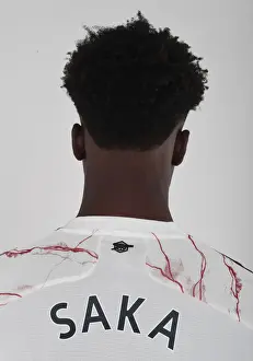 1st Team Photocall 2020-21 Prints: Arsenal Football Club: Training with Star Player Bukayo Saka, 2020-21 Season