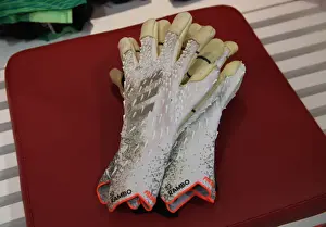 Arsenal V Manchester City 2021-22 Prints: Arsenal Goalkeeper Aaron Ramsdale's Gear Up: Arsenal vs Manchester City