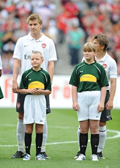 Hannover 96 V Arsenal 2009-10 Prints: Arsenal at Hannover 96: 2009-10 Season Match