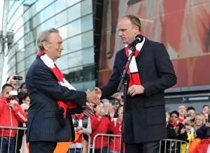 Arsenal Honors Dennis Bergkamp with Statue Unveiling at Emirates Stadium
