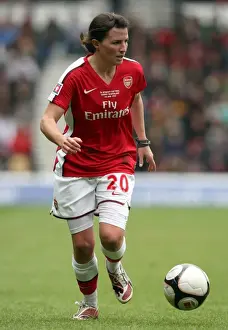 Arsenal Ladies Celebrate FA Cup Victory: 2-1 Win over Sunderland (FA Cup Final at Pride Park, 2009)