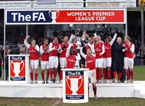 Images Dated 5th March 2007: Arsenal Ladies Celebrate League Cup Victory: 1-0 Win Over Leeds United