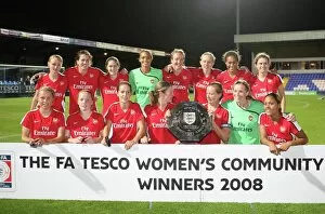 Arsenal Ladies with the Community Shield