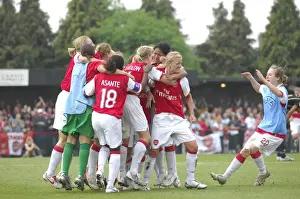 Arsenal Ladies Lift UEFA Women's Cup: 2006-07 Final (1-0 agg.) vs UMEA IK
