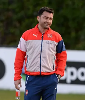 Chelsea Ladies V Arsenal Ladies 30/4/15 Prints: Arsenal Ladies Manager Pedro Martinez Losa Ahead of Chelsea Ladies WSL Clash (April 2015)