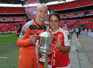 Arsenal Ladies Triumph in FA Cup Final: Van Veenendaal and van de Donk with the Trophy