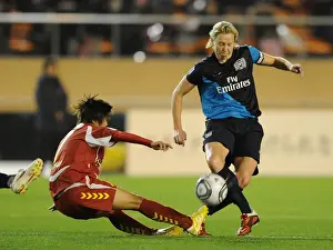 Arsenal Ladies vs INAC Kobe: A 1-1 Thriller at Nishigaoka Stadium's Charity Match (November 30, 2011) - Jayne Ludlow vs Ji So Yun