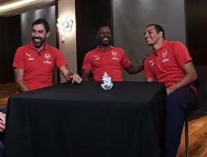 Real Madrid Legends V Arsenal Legends 2018-19 Prints: Arsenal Legends Reunite with Robert Pires