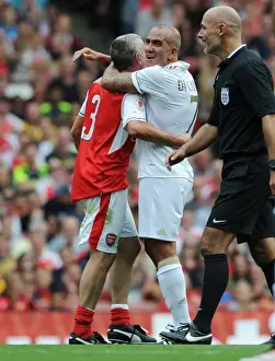 Arsenal Legends V Milan Glorie Prints: Arsenal Legends vs. Milan Glorie: A Star-Studded Football Reunion