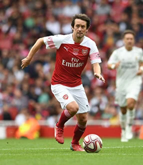 Arsenal Legends v Real Madrid Legends 2018-19 Collection: Arsenal Legends vs Real Madrid Legends: Rosicky's Glorious Moment at Emirates Stadium