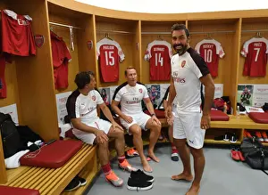 Arsenal Legends vs Real Madrid Legends: A Battle of Football Icons (2018-19) - Clash at Emirates Stadium