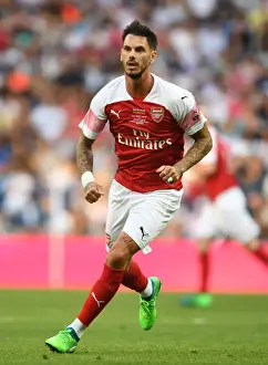 Arsenal Legends vs Real Madrid Legends: A Clash of Football Greats at Bernabeu (2018-19)