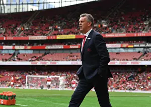 Arsenal Legends vs Real Madrid Legends: A Clash of Football Greats - David O'Leary at the Helm