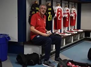 Arsenal Legends vs Real Madrid Legends: A Clash of Football Icons at Bernabeu (2018-19)