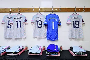 Liverpool Women V Arsenal Women 2023-24 Prints: Arsenal and Liverpool Women's Super League: A Glimpse into Their Pre-Match Rituals