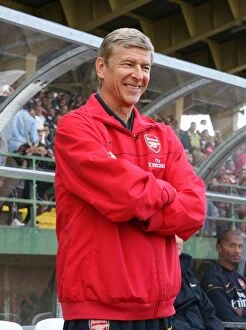 Szombathely v Arsenal 2008-09 Collection: Arsenal manager Arsene Wenger