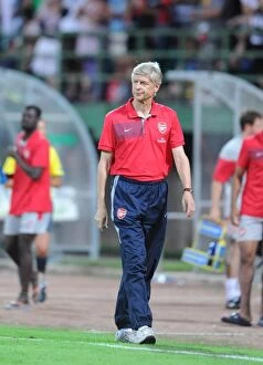 Szombathelyi Haladas v Arsenal 2009-10 Collection: Arsenal manager Arsene Wenger