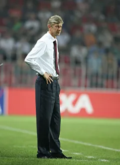 Sparta Prague v Arsenal 2007-8 Gallery: Arsenal manager Arsene Wenger